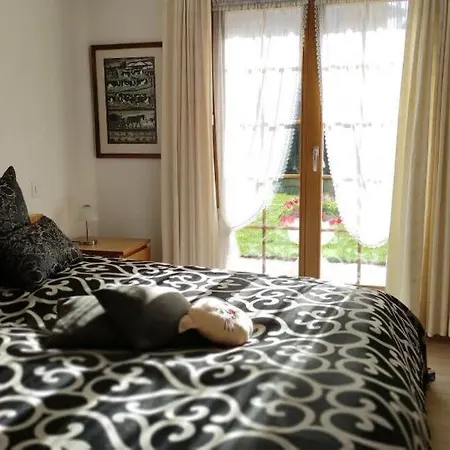 Chic With Access To Shared Pool And * شاتو دو