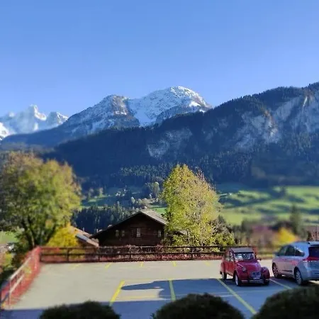 Chic With Access To Shared Pool And Apartment *