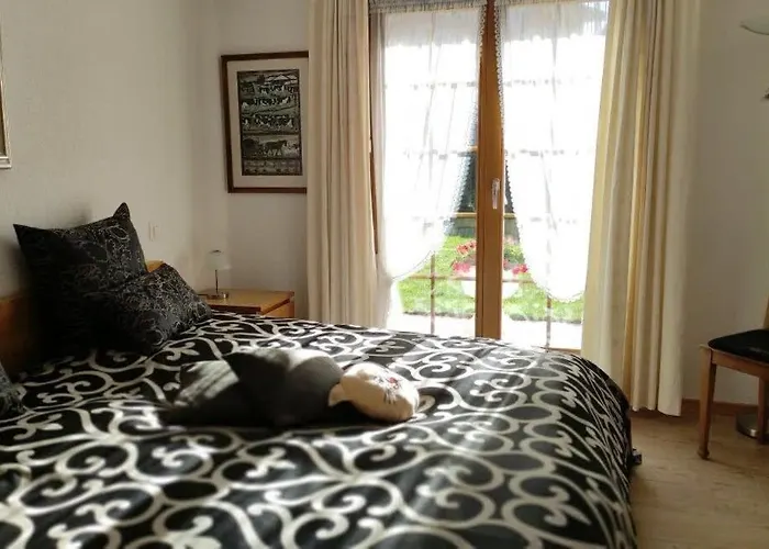 Chic With Access To Shared Pool And * Chateau-d'Oex