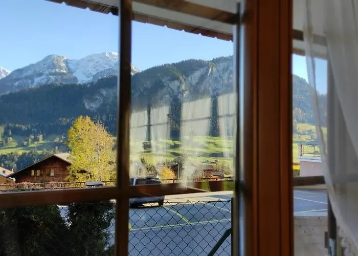 Chic With Access To Shared Pool And